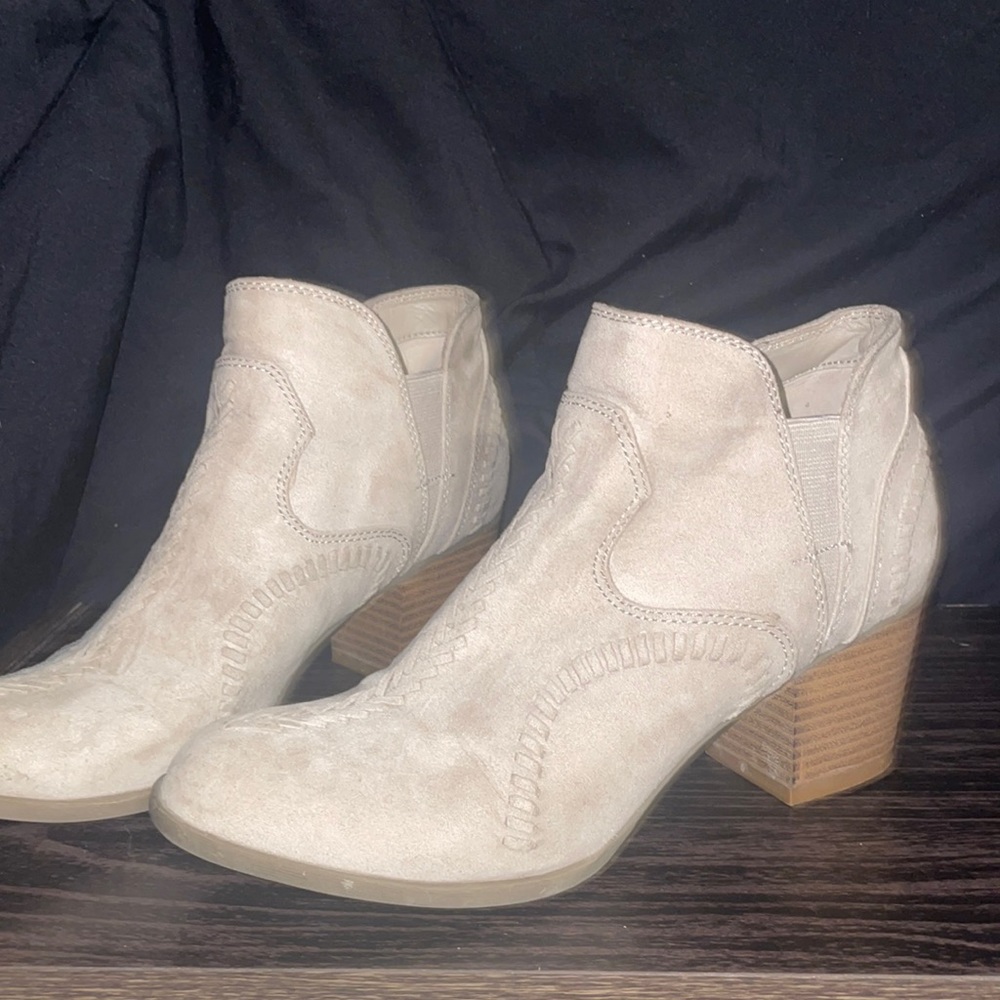 Tan boots